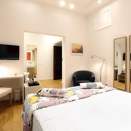 فندق مبيت وإفطار Sofia's 4*